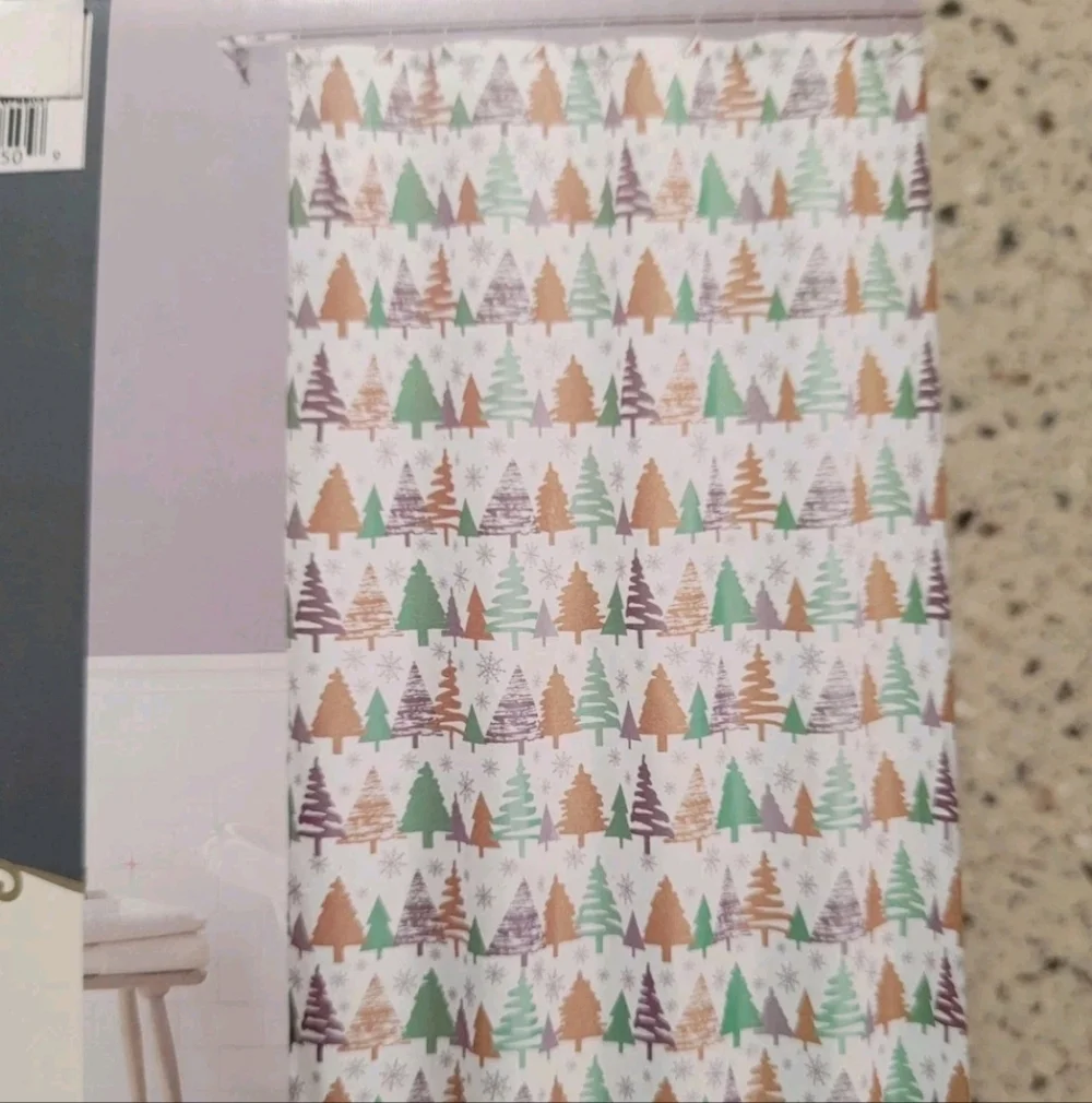 13 Pc Christmas Fabric Shower Curtain Set 72x72 Inch & Christmas Tree Hooks NEW